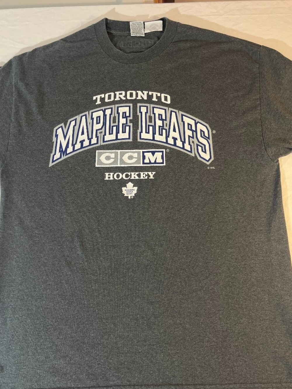 Toronto Maple Leafs CCM Hockey T-shirt. Men XL